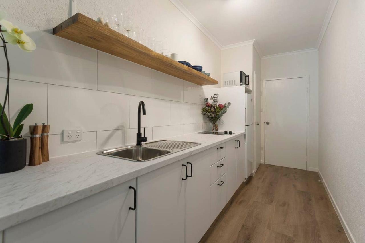 Ocean Palms Apartments 포트 더글라스 외부 사진